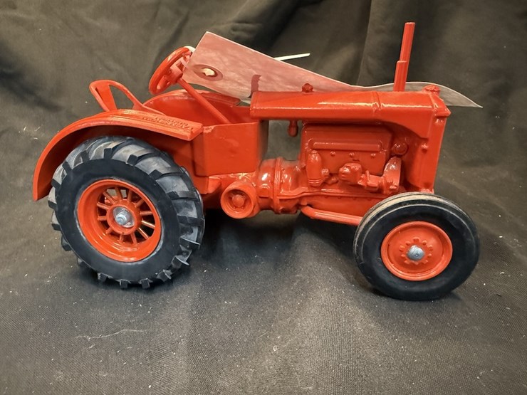 scale-models-allis-chalmers-u-image-3