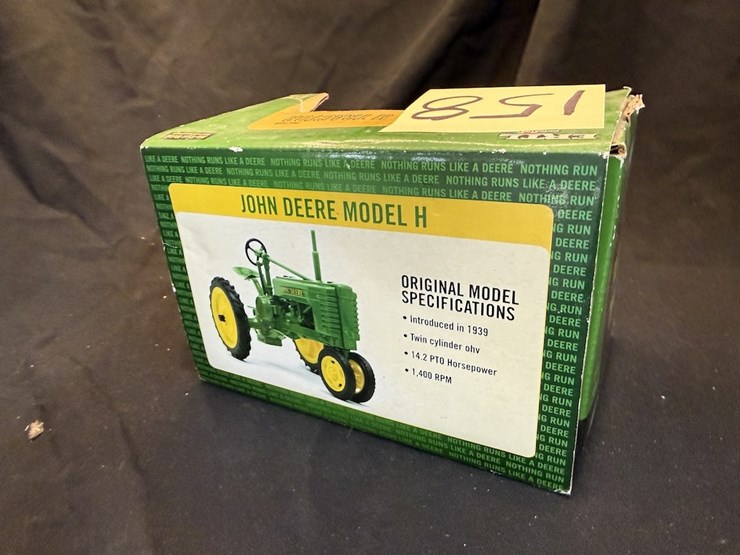 ertl-john-deere-model-h-image-3