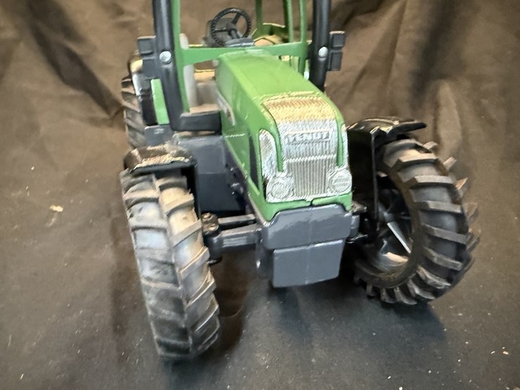 fendt-716-image-5