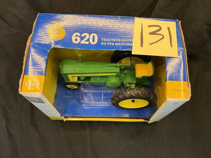 ertl-john-deere-620-image-2