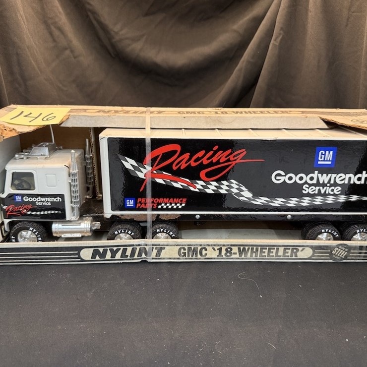 Nylint GMC '18 Wheeler'