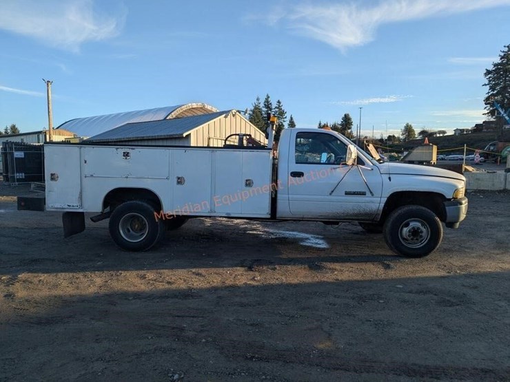 1999-dodge-ram-3500-image-4