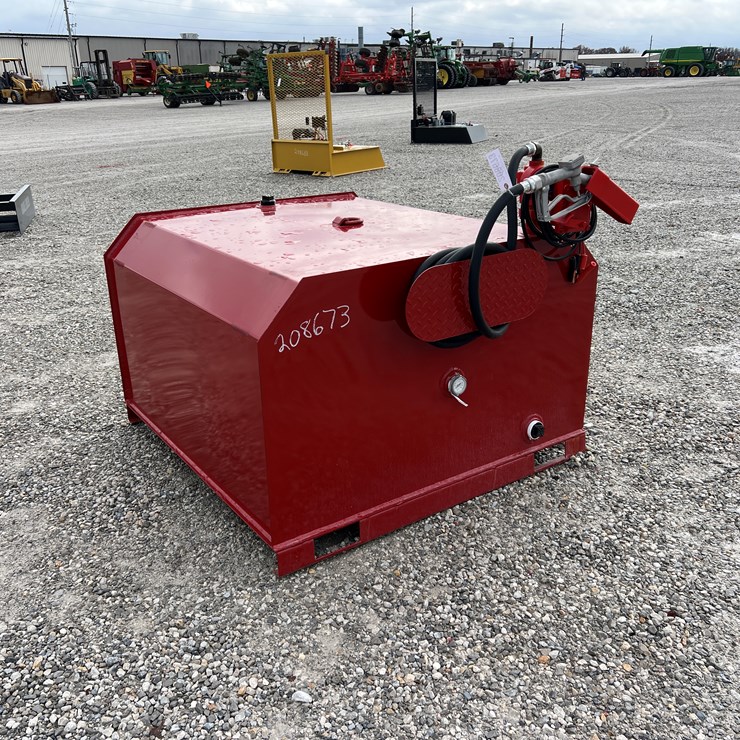 #208673 • New Fuel Tank