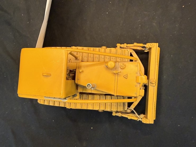 caterpillar-d9-image-4