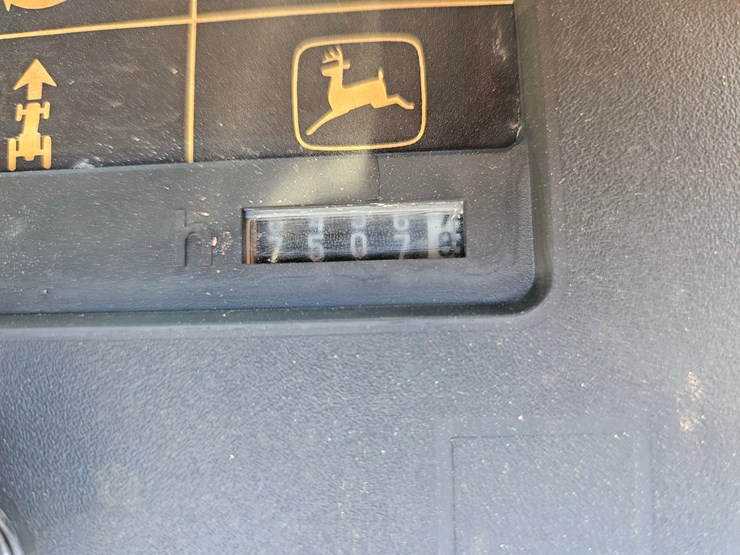 john-deere-4450-image-21