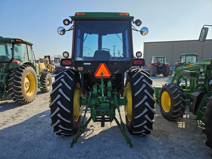 john-deere-4450-image-10