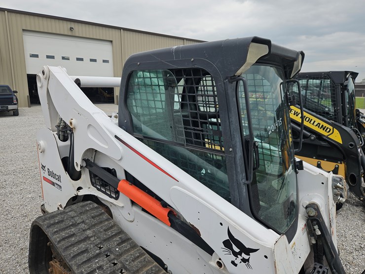 bobcat-t770-image-12