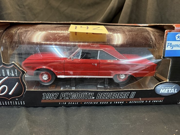 ertl-1967-plymouth-belvedere-image-2