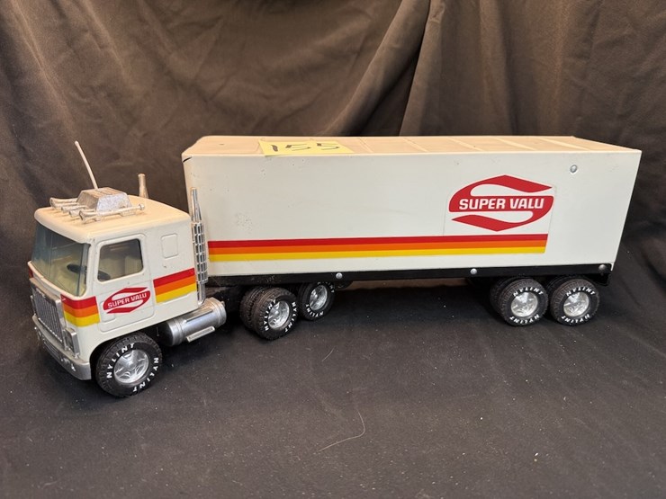 nylint-gmc-'18-wheeler'-image-1