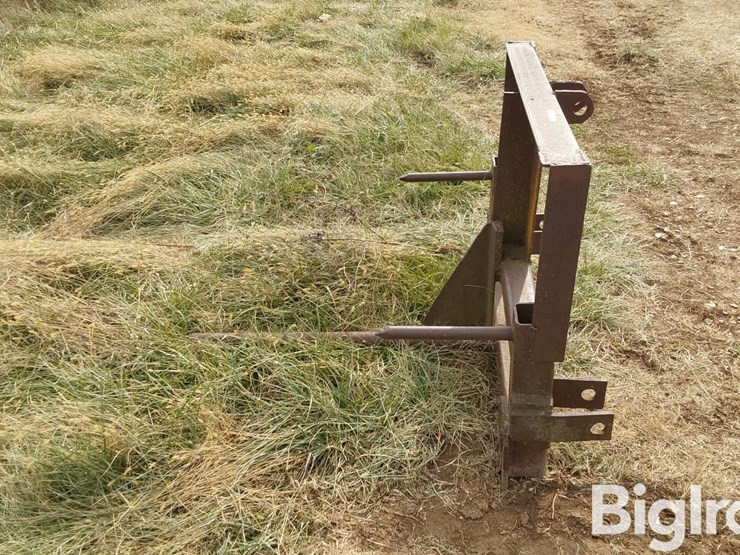 3-pt-mounted-bale-spear-image-8