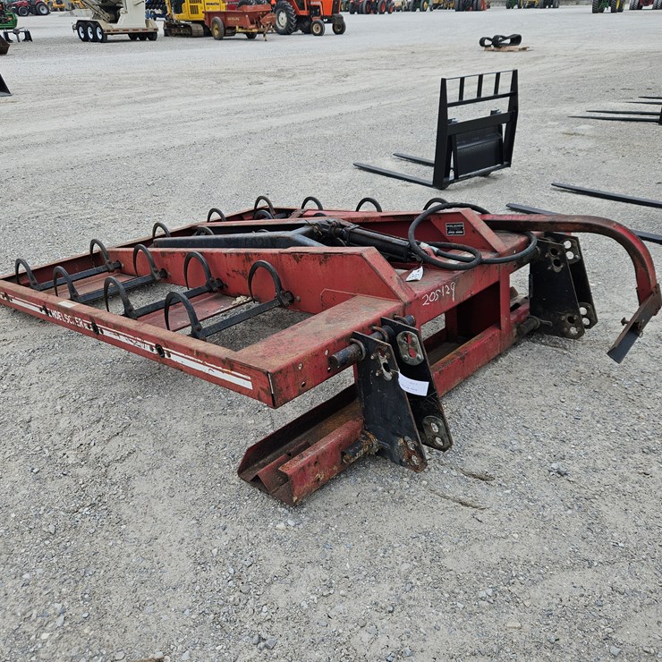 #205129 • Hoelscher 100 Bale Grapple