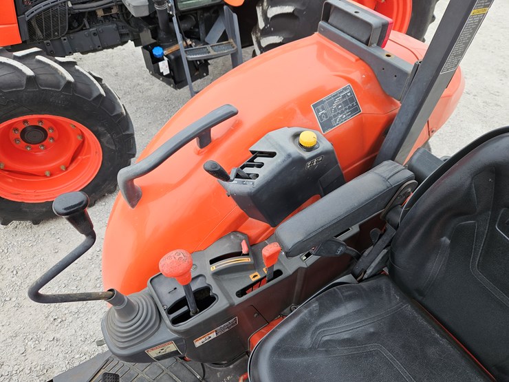 kubota-m7060-image-13