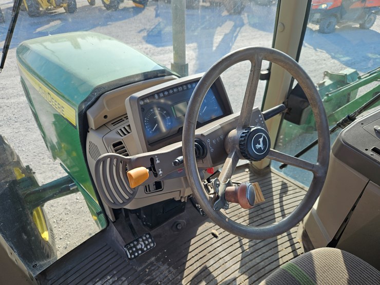 john-deere-7130-image-15