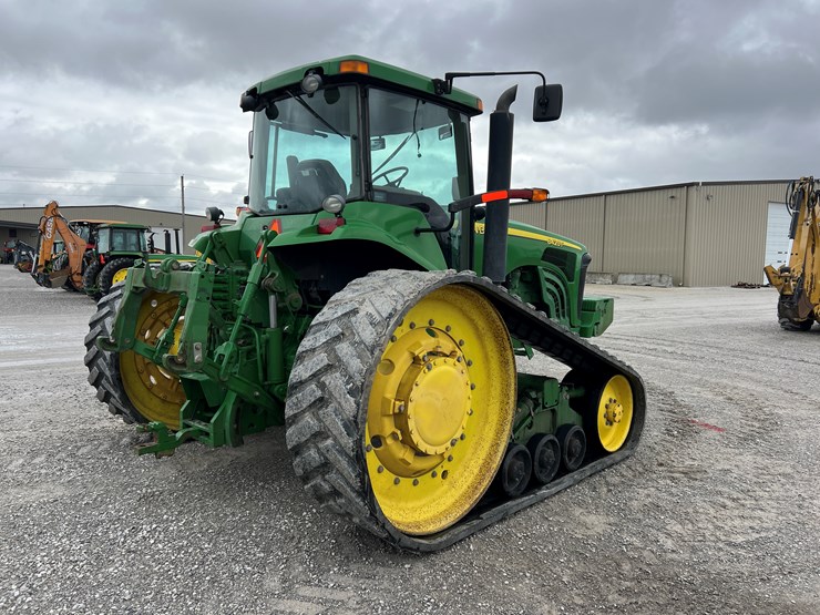 john-deere-8420t-image-21