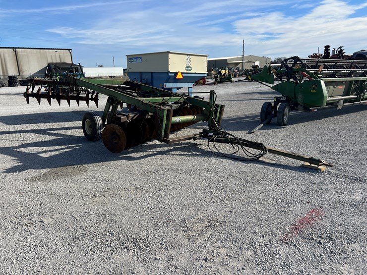 john-deere-355-image-1