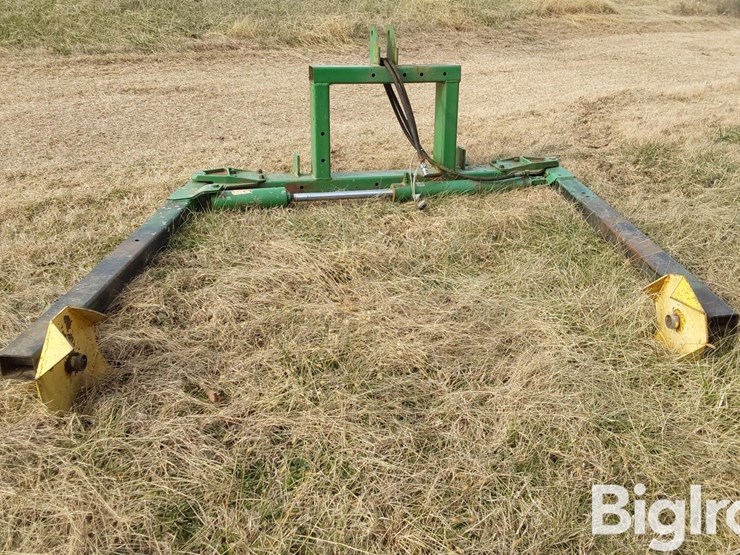 3-pt-bale-unroller-image-6