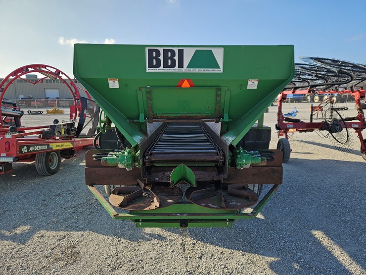 #205201-•-bbi-20-litter-spreader-image-6