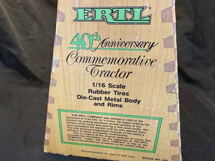 ertl-john-deere-model-a-image-4