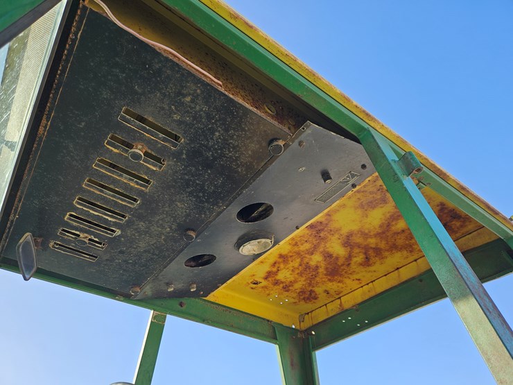 john-deere-4620-image-15