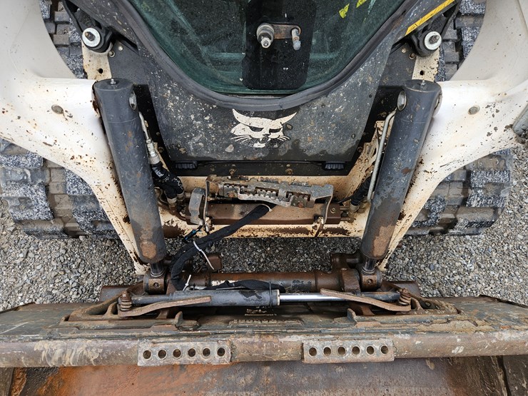 bobcat-t66-image-5