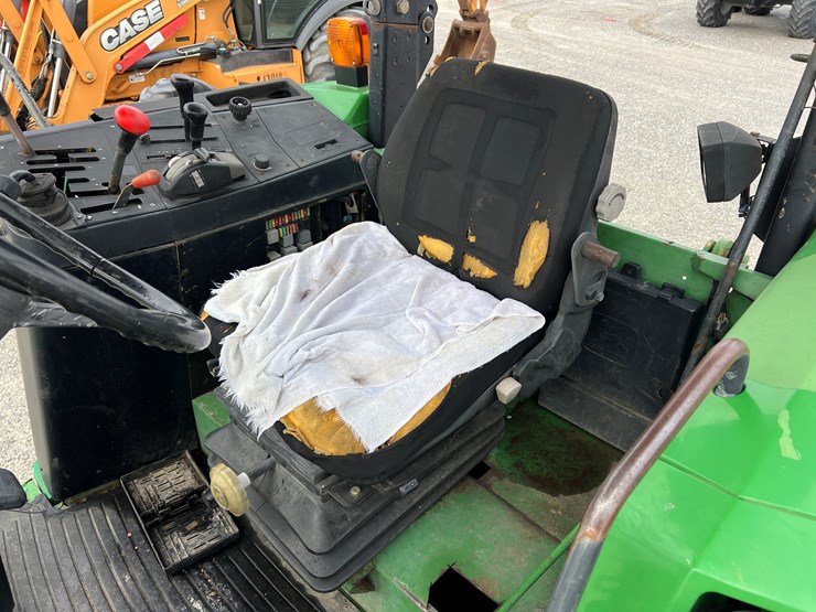 john-deere-6400-image-13