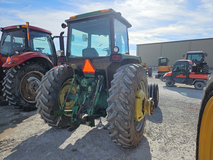 john-deere-4840-image-16