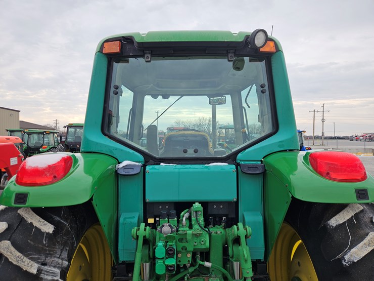 john-deere-6420-image-7