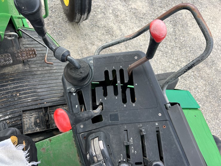 john-deere-6400-image-17