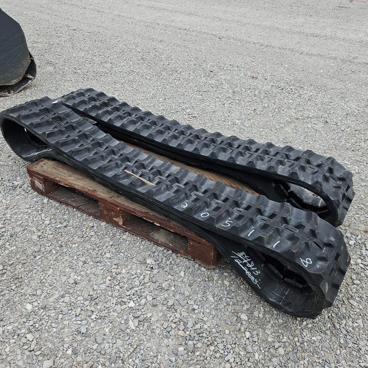 #205118 • Bridgestone 300X41X109 Tracks