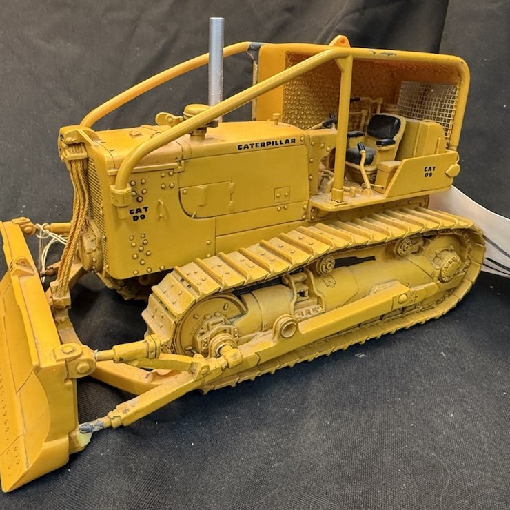 CATERPILLAR D9