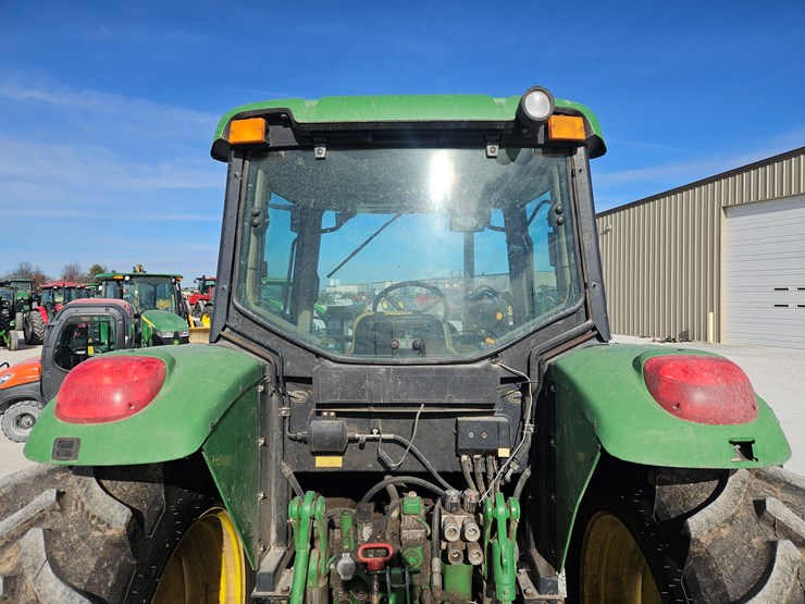 john-deere-6615-image-11
