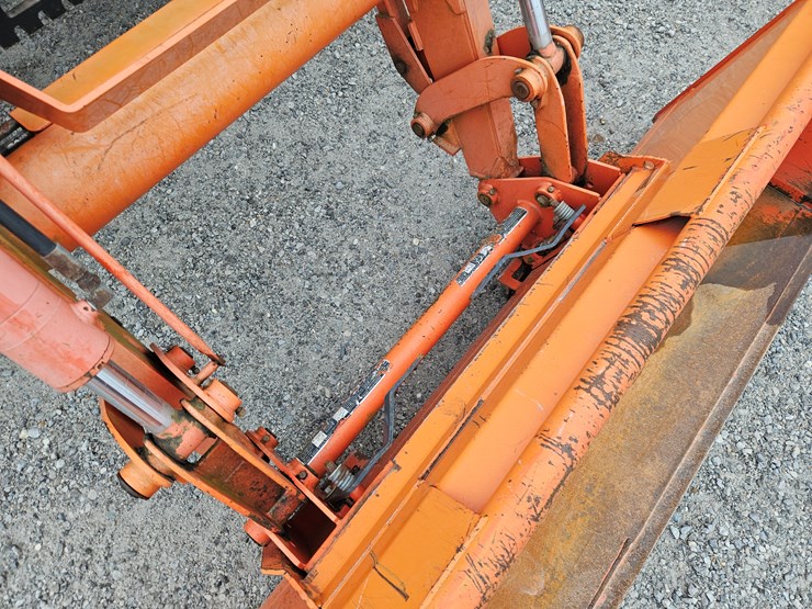 kubota-m135gx-image-5