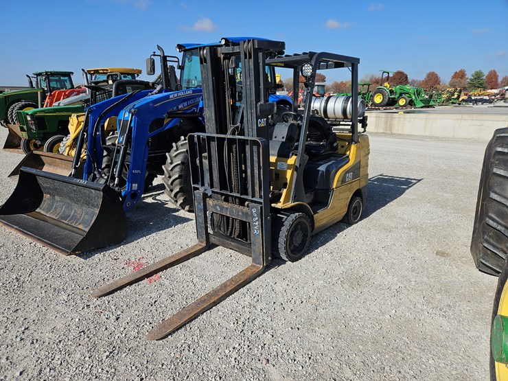 caterpillar-c6000-image-1