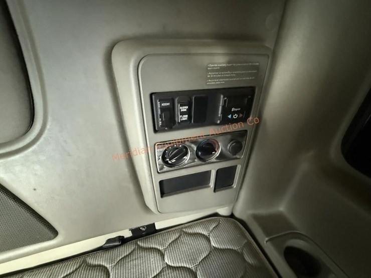 international-prostar-image-60