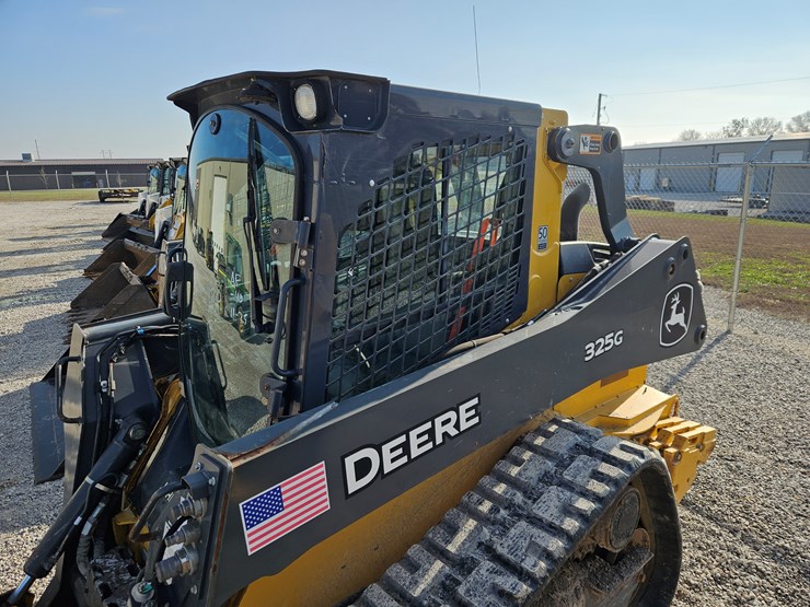 deere-325g-image-22