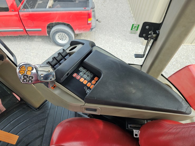 case-ih-steiger-600-image-12