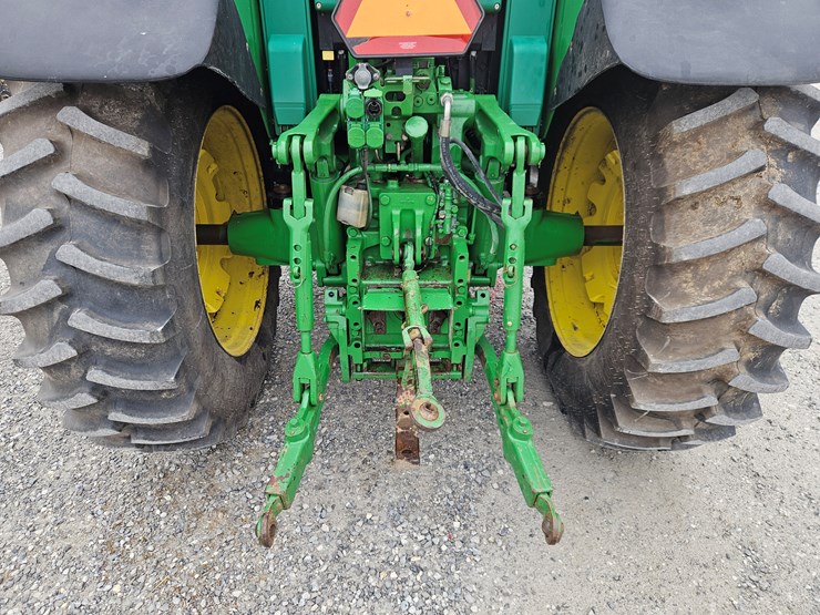 john-deere-7420-image-17