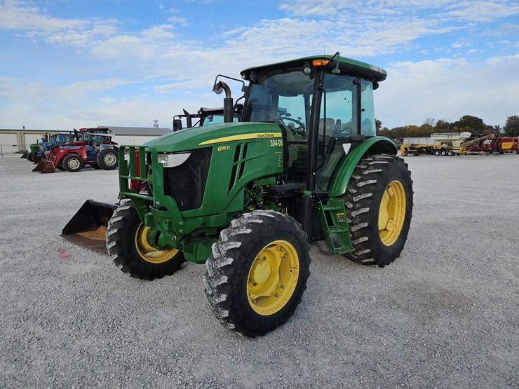 john-deere-6115d-image-1