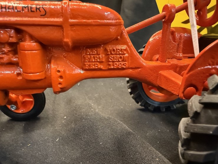 scale-models-allis-chalmers-b-image-2