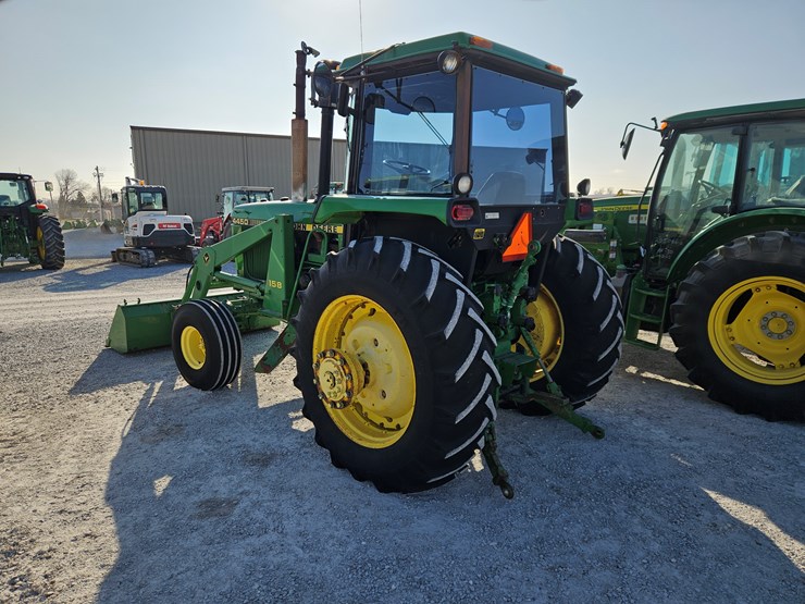 john-deere-4450-image-15