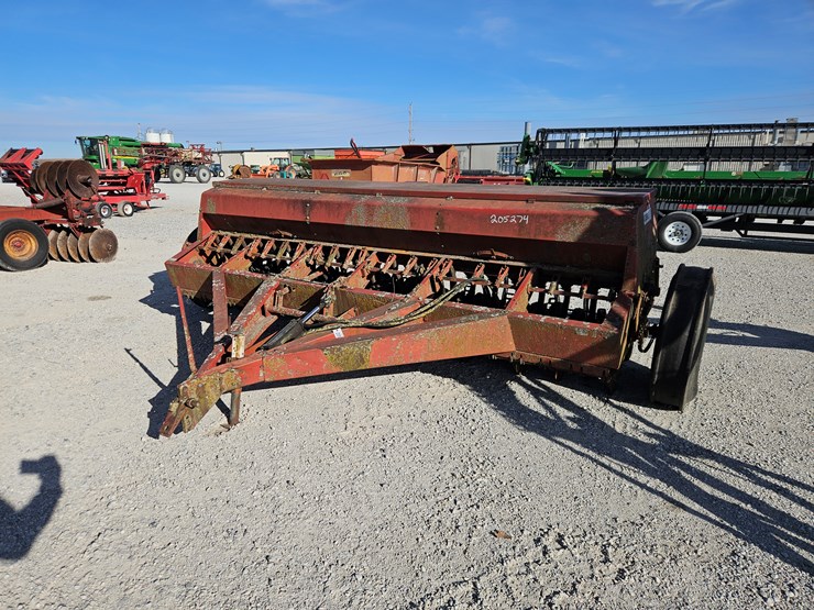 case-ih-5300-image-1