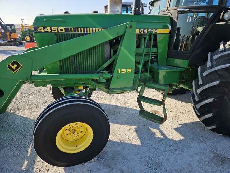 john-deere-4450-image-23
