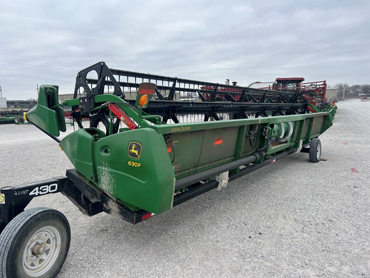 john-deere-630f-image-7