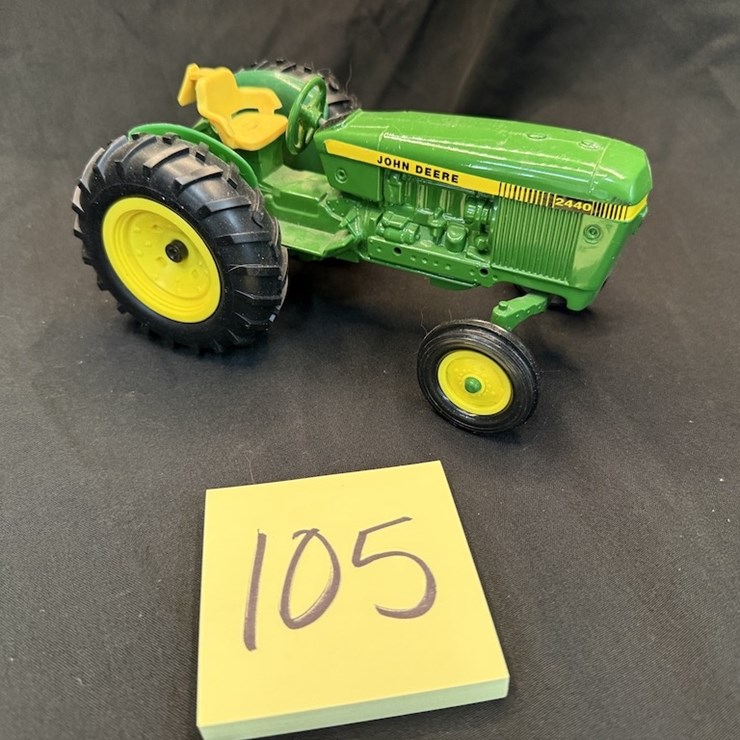 Ertl John Deere 4240