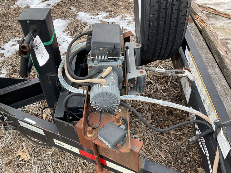 trailerman-20'-tandem-axle-trailer-image-30