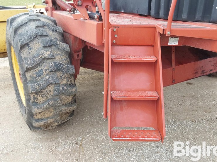 new-holland-hw340-image-10