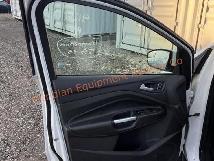 ford-escape-se-image-15