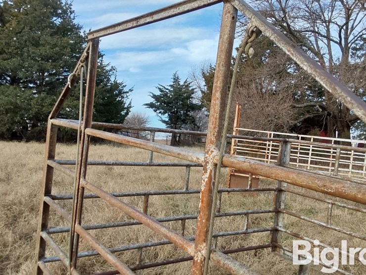 76"-pickup-stock-racks-image-16