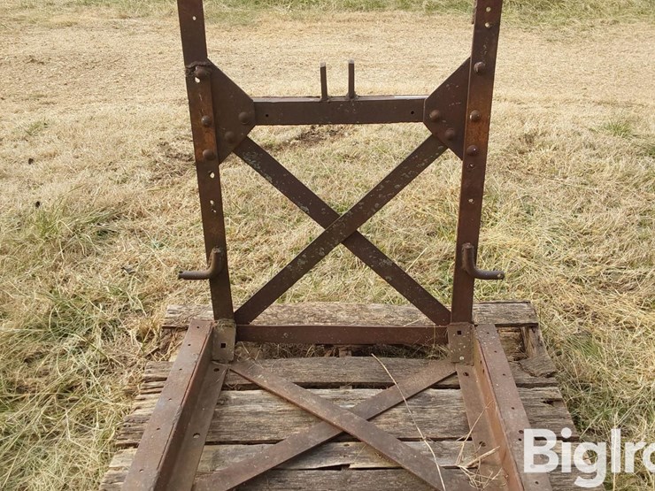 3-pt-carry-all-image-15