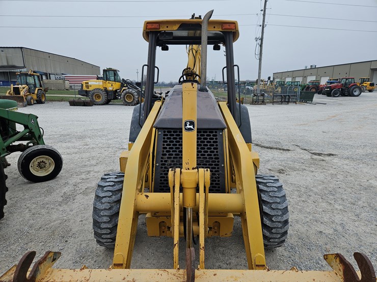 john-deere-310d-image-4